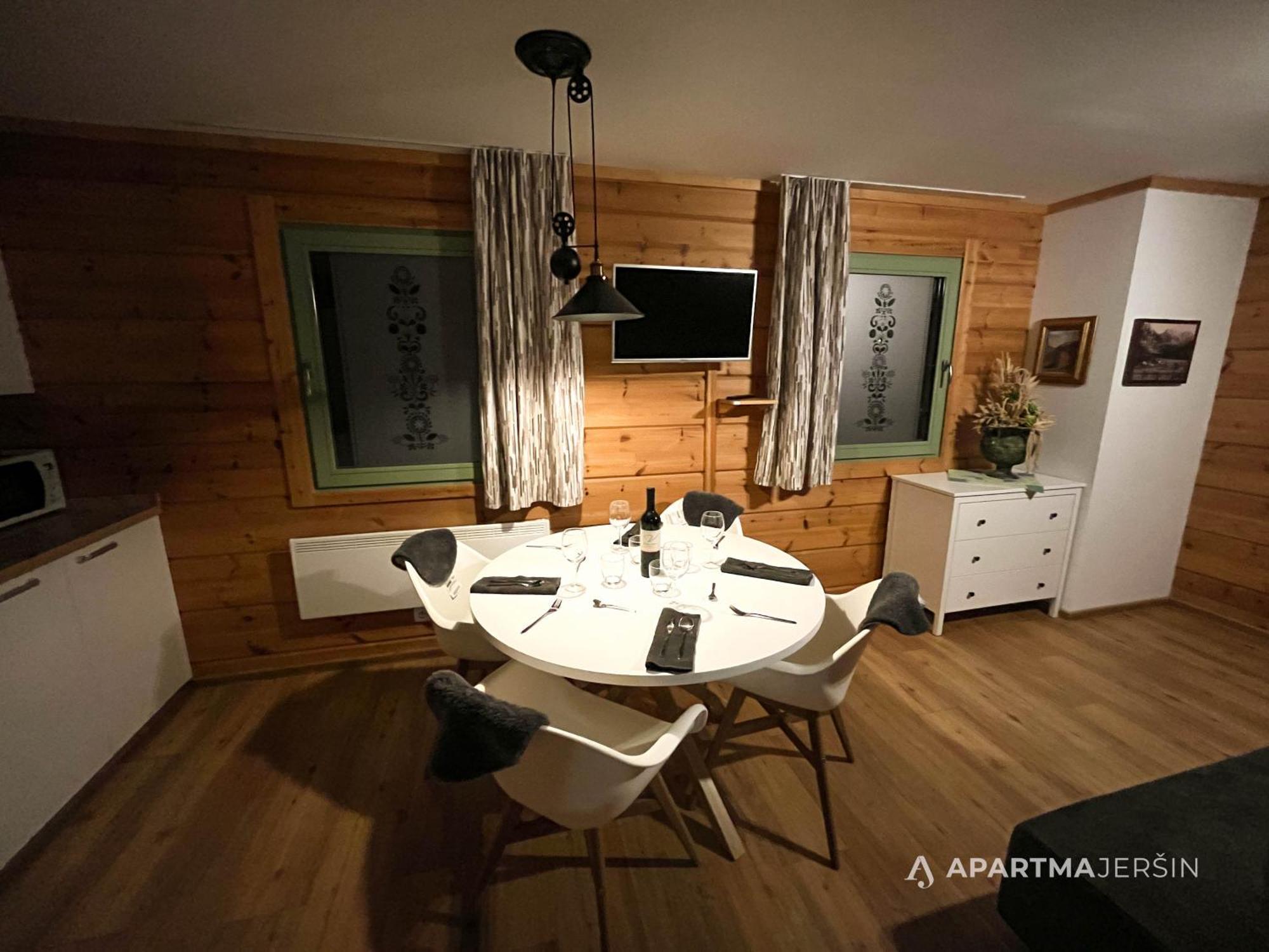 Apartment Jersin Rateče Екстериор снимка